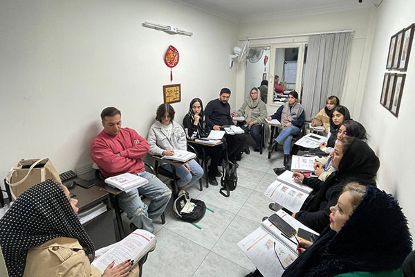 آموزشگاه زبان چینی نام آوران